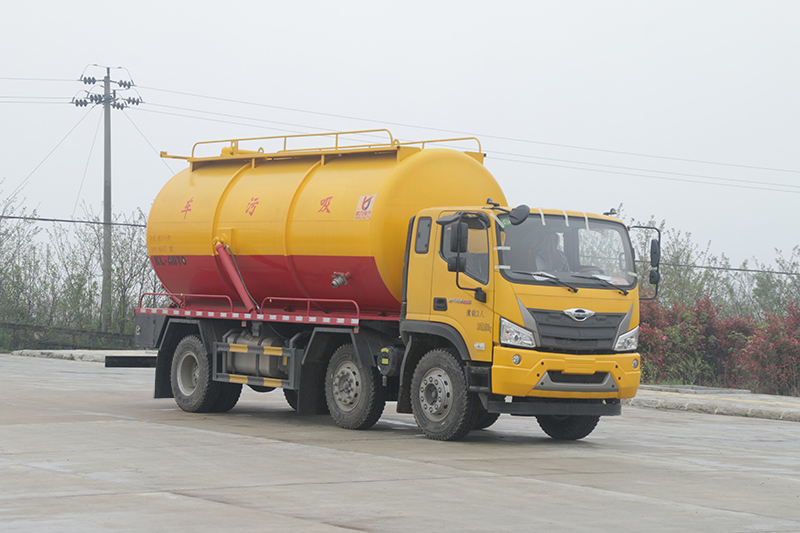KLF5240GXWEB6型吸污車