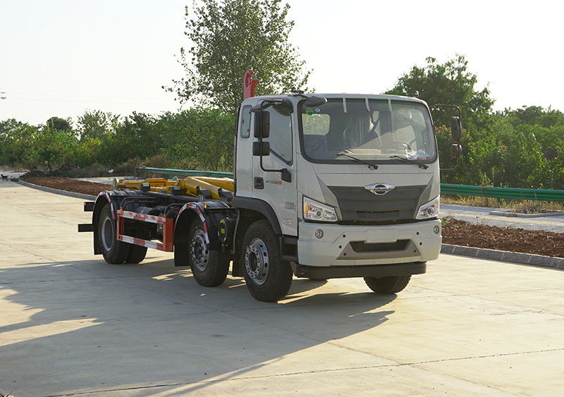 KLF5240ZXXB6型車廂可卸式垃圾車