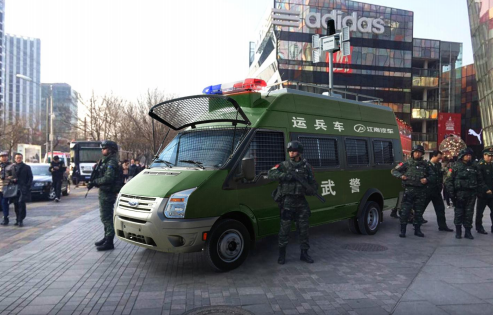 警燈的安裝有那些規定及那些車可以使用警燈？
